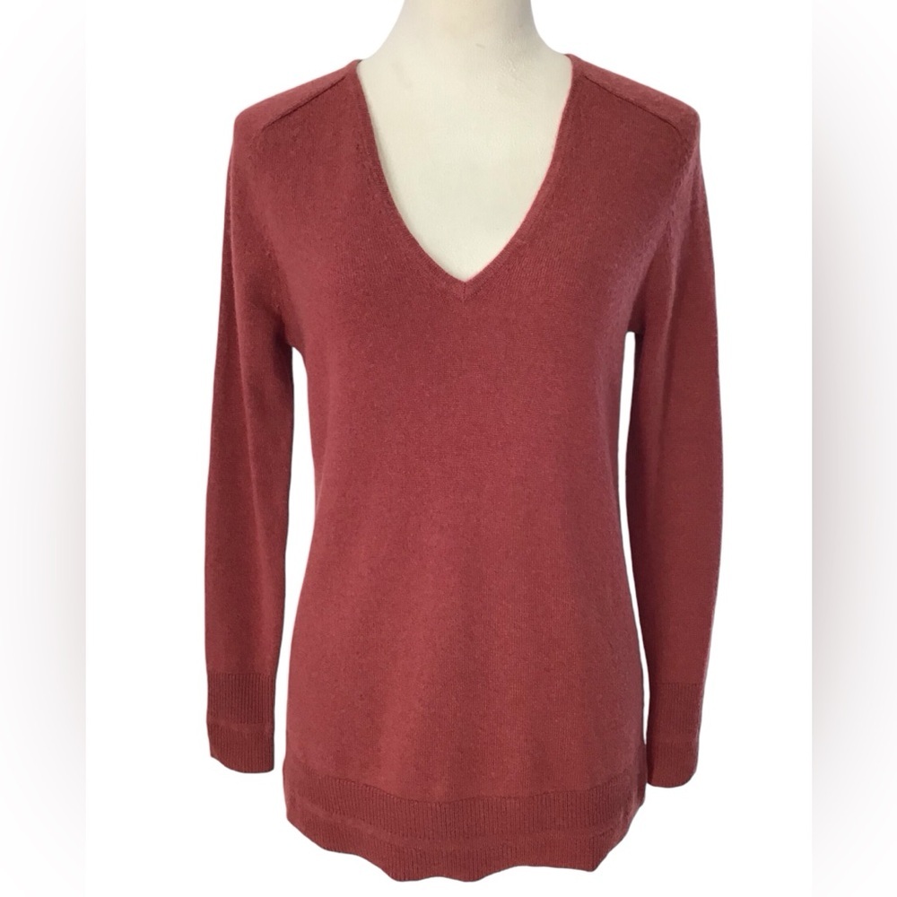 Tahari Pure Luxe 2- Ply Cashmere V Neck Sweater Size XS